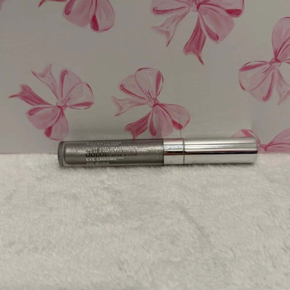 Maybelline Expert Wear Eye Chrome‎ Liquid Eyeshadow Silver Sparkle